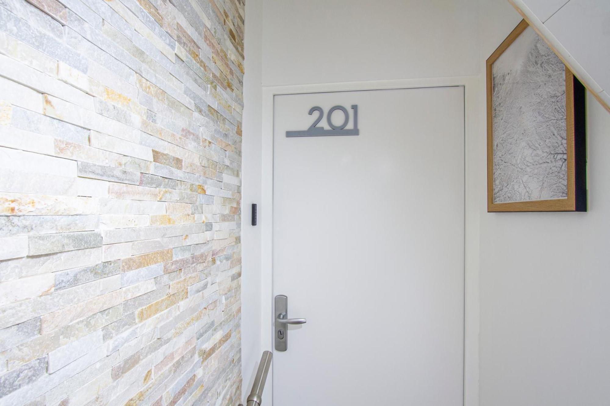 Cocon D'Hiver - Netflix & Wifi - Parking Gratuit - Check-In 24H24 - Kit Bebe Inclus - Emplacement Velos - Goodmarning Châlons-en-Champagne Exterior foto